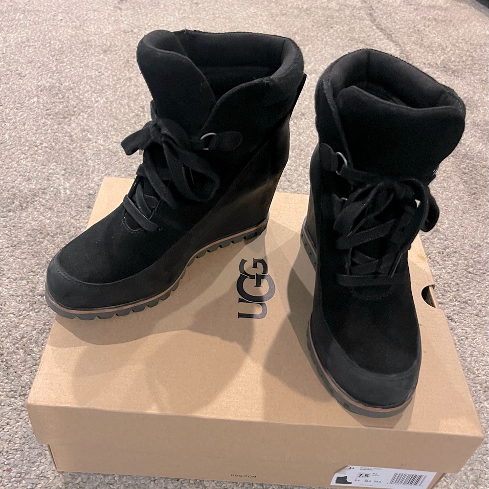 Kriston black Ugg wedge boot